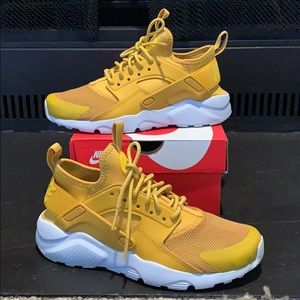 Nike Air Huarache Run Ultra GS